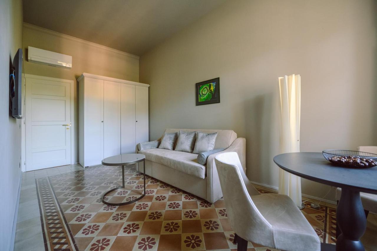 Palazzo Froussard B&B And Living Lucca Exterior foto